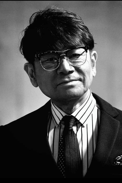 伊津野亮