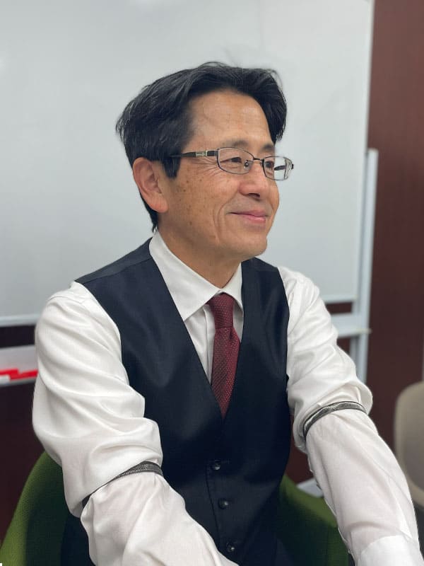 加藤 康裕