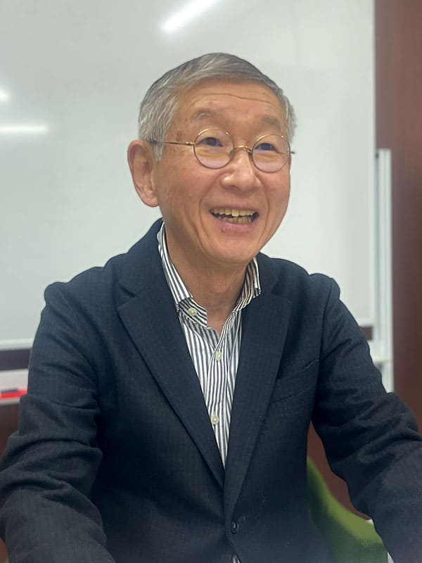 杉山 一雄